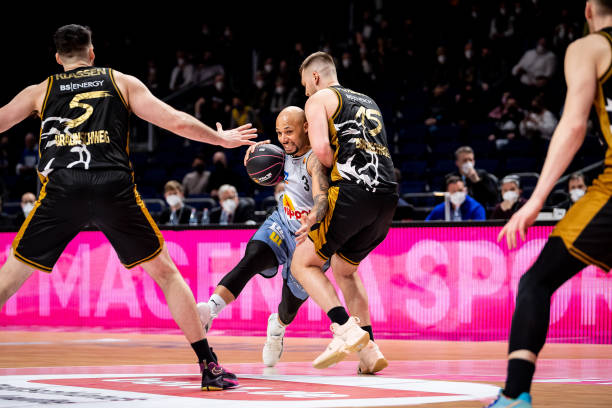 不乏顶级球 不乏顶级球