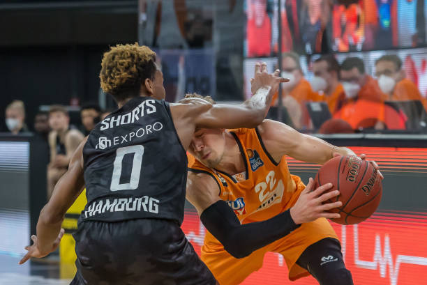 现实环境告 现实环境告